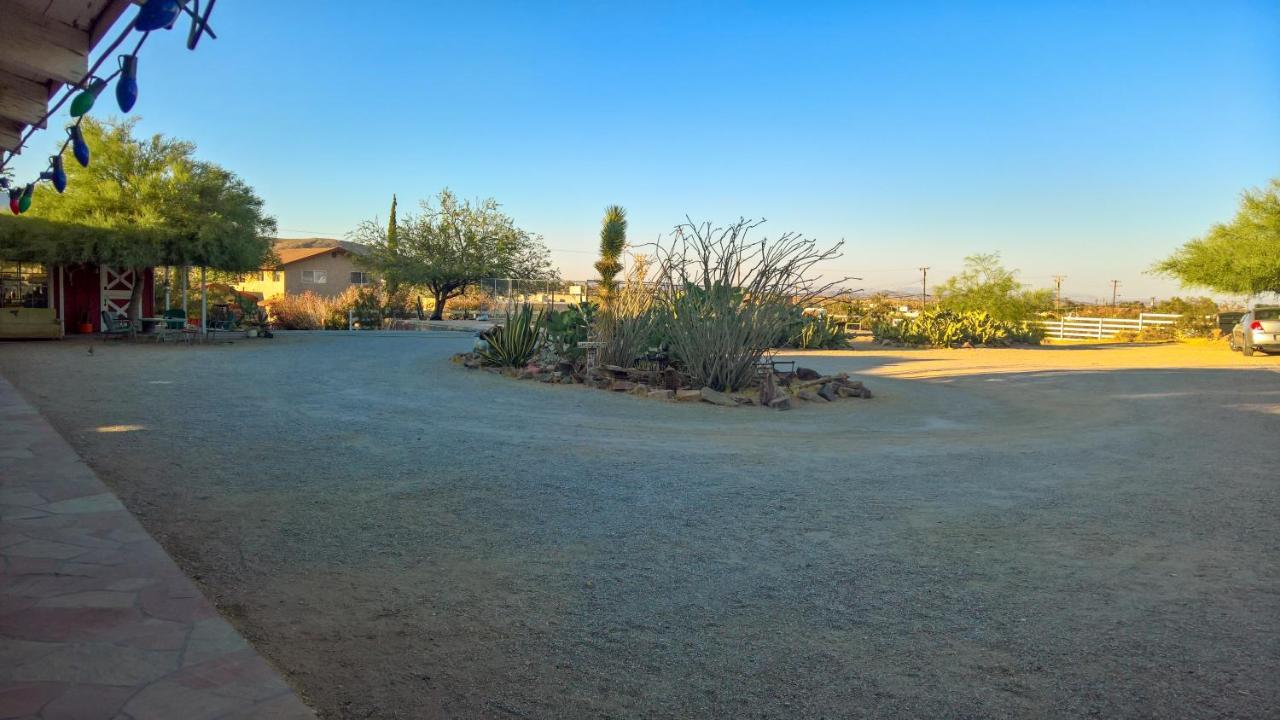 Joshua Tree Ranch Houseモーテル エクステリア 写真